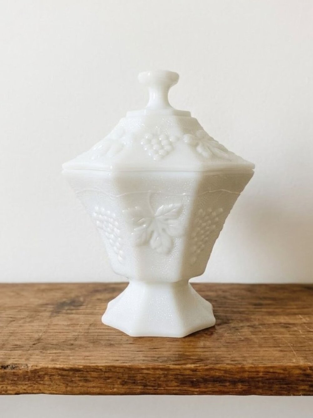 Vintage Anchor Hocking Milk Glass Harvest Grape Lidded Candy Dish Paneled 8.25"